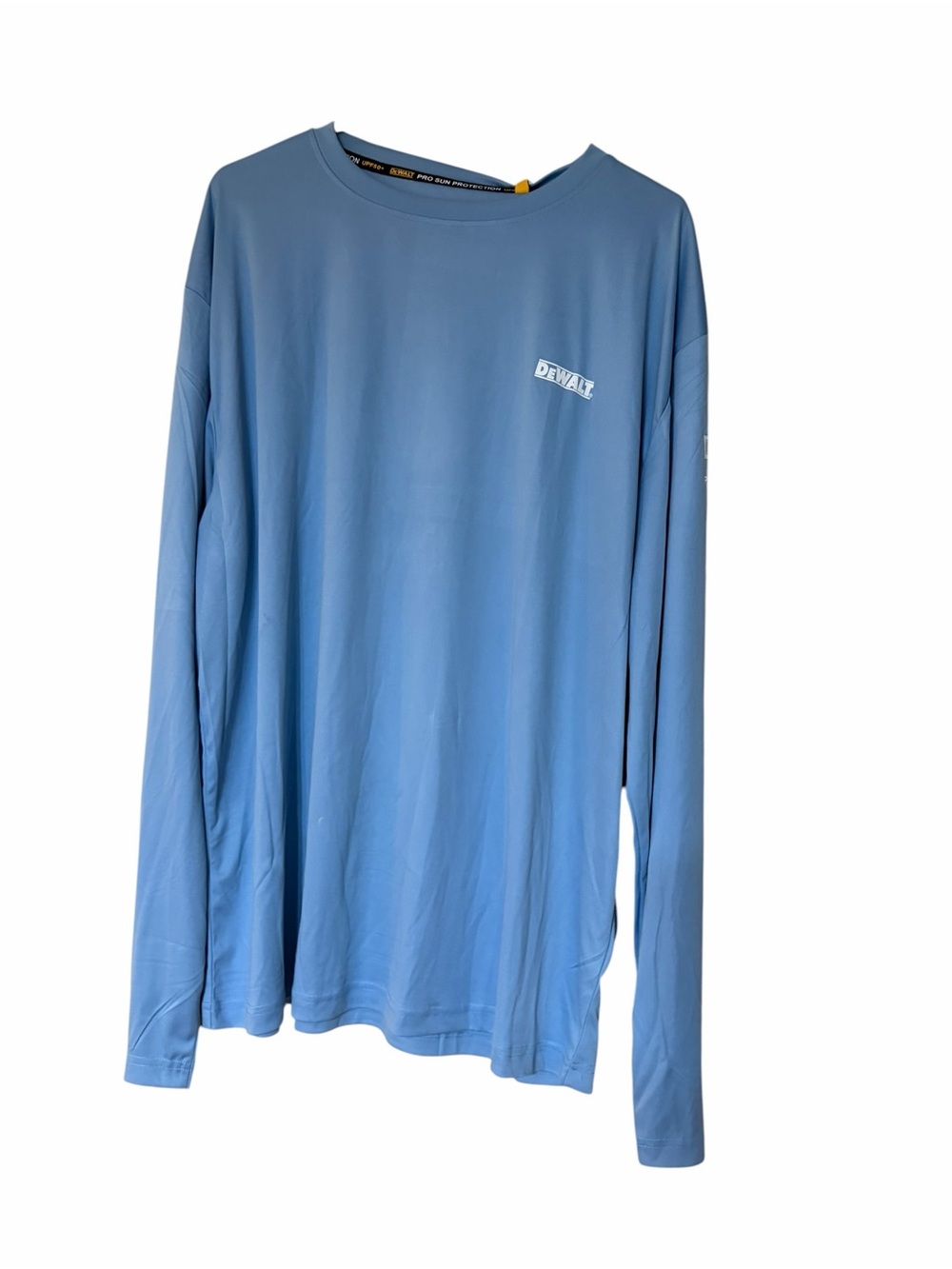 DeWalt Men’s Long-Sleeve Crew Shirt in Light Blue